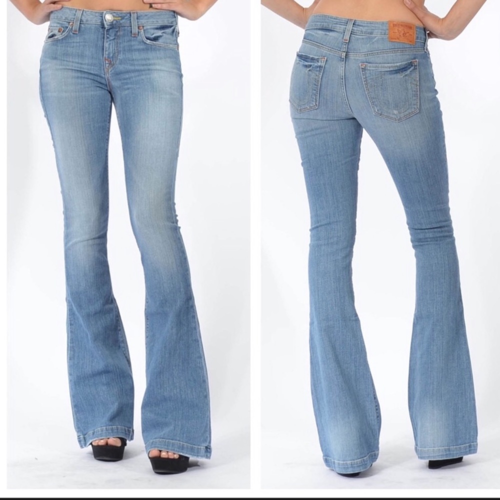 True Religion jeans emi size 27 light washed wide